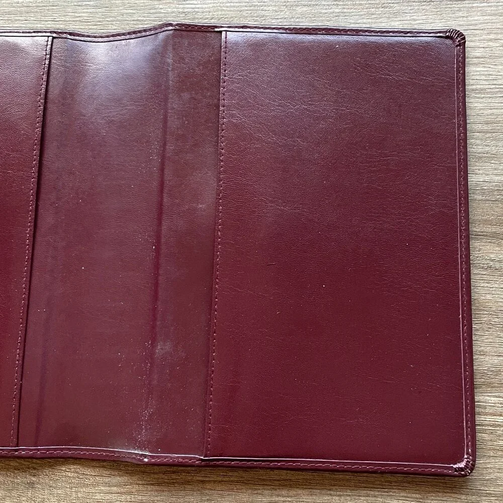 Franklin Covey Burgundy Smooth Leather Planner/Notebook Cover 7